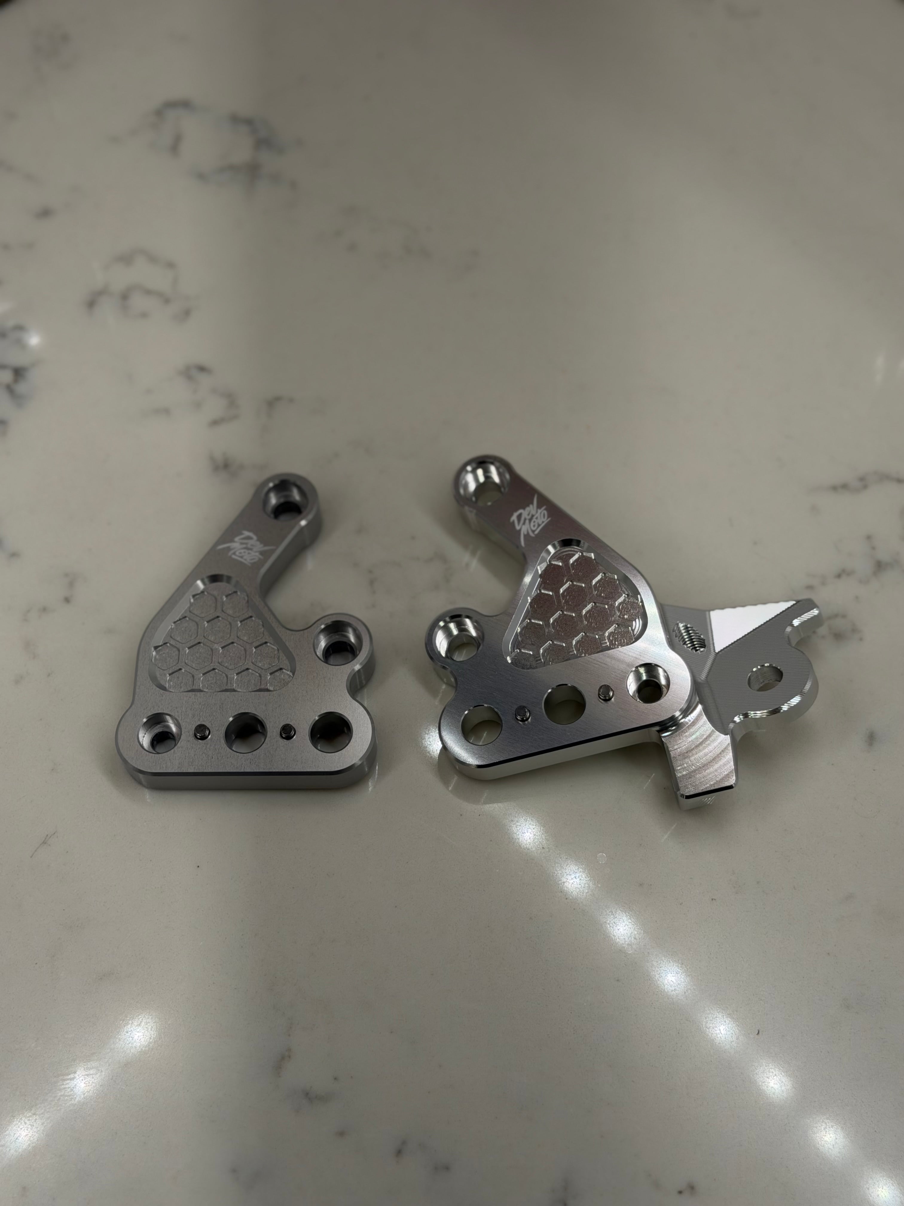 Surron-Eride Peg Brackets
