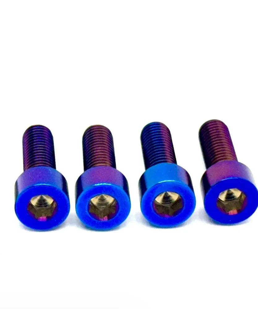 Titanium subframe bolts